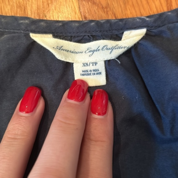 American Eagle Women’s Navy Blouse Size Extra Small - Picture 2 of 4